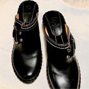 Frye Charlotte Leather Clogs Size 8